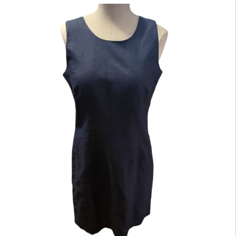 Jennifer Eden, Navy Blue Sleeveless dress.